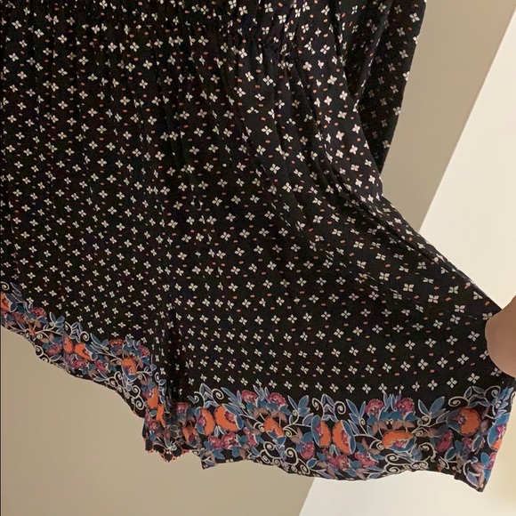 NWT Romper - Picture 5 of 5